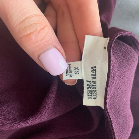 Burgundy Aritzia Wilfred Free Tank - Picture 5 of 7